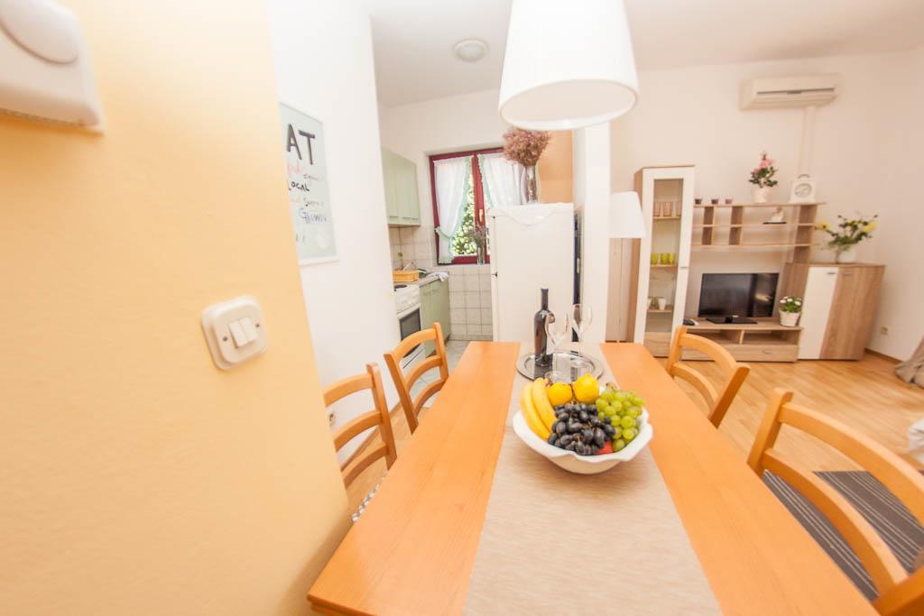 Apartments Labinac Πούλα Εξωτερικό φωτογραφία