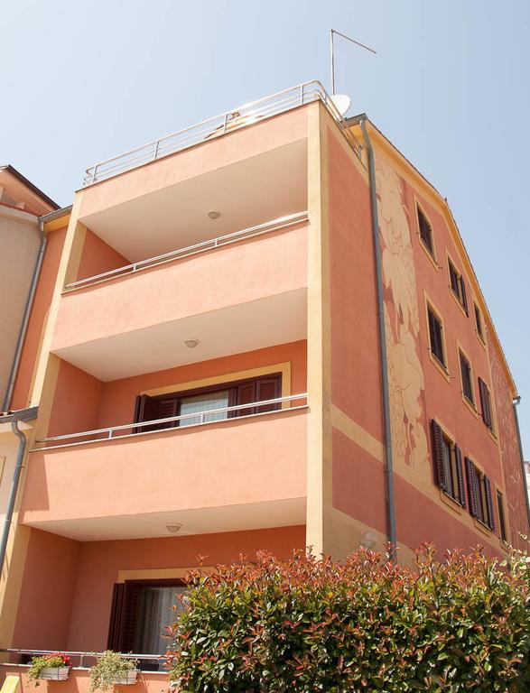 Apartments Labinac Πούλα Εξωτερικό φωτογραφία